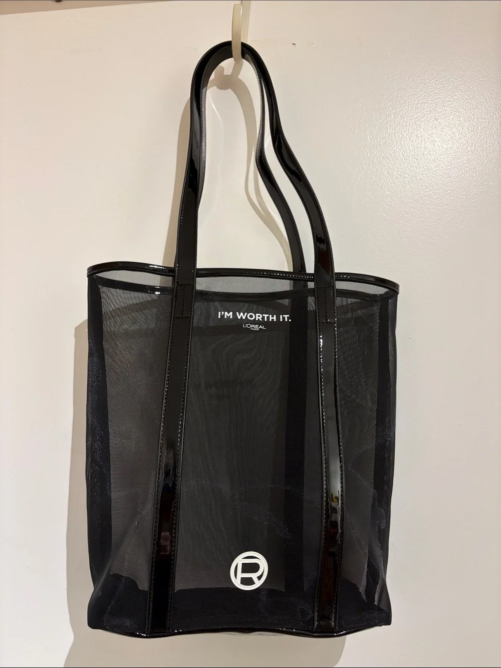 L’ Oreal “I'm Worth It” Black Mesh Tote Bag